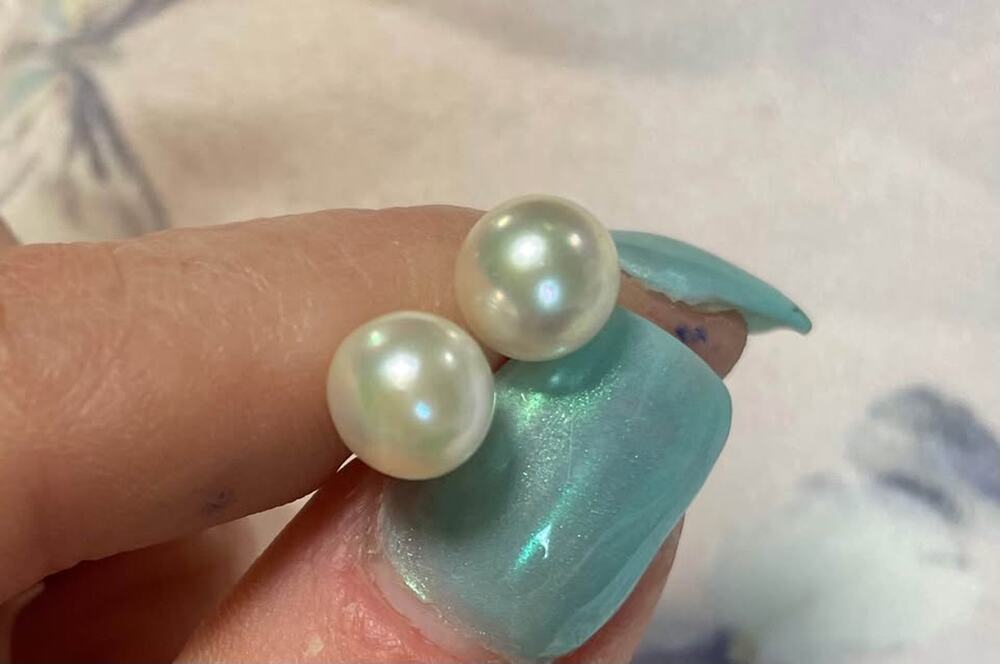 8mm Pearl Stud Earrings-14K